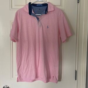 Men’s pink shirt